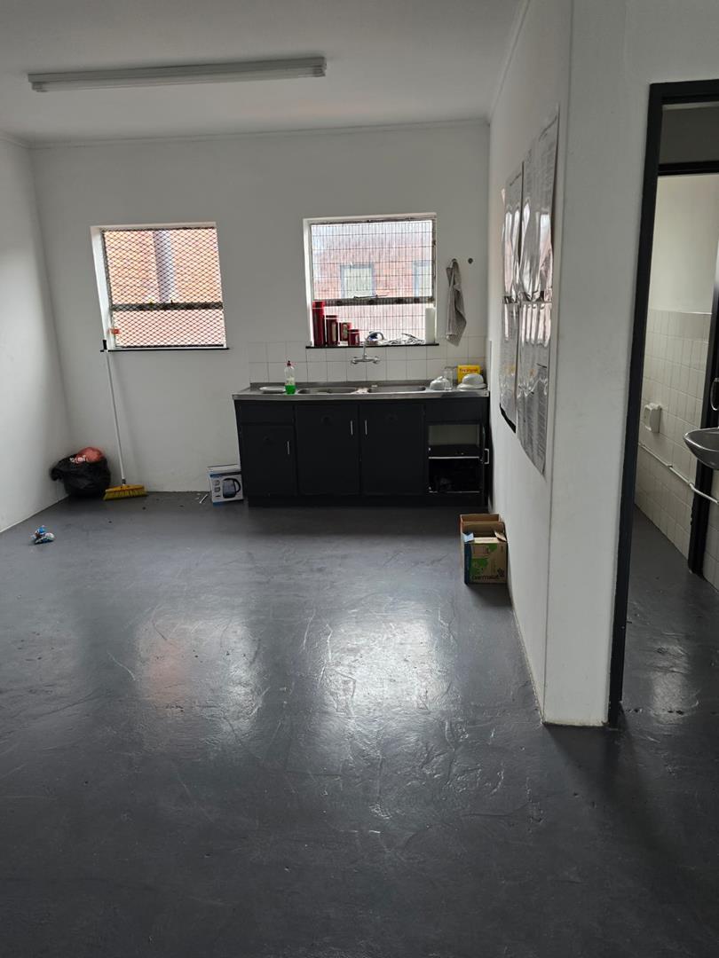 To Let commercial Property for Rent in Montague Gardens Western Cape